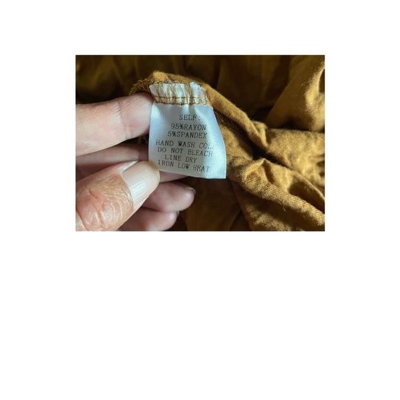 SALE🎈NWOT NEVER WORN MUSTARD ONE PIECE SUPER SOFT JUMPSUIT WITH POCKETS! - Picture 12 of 12